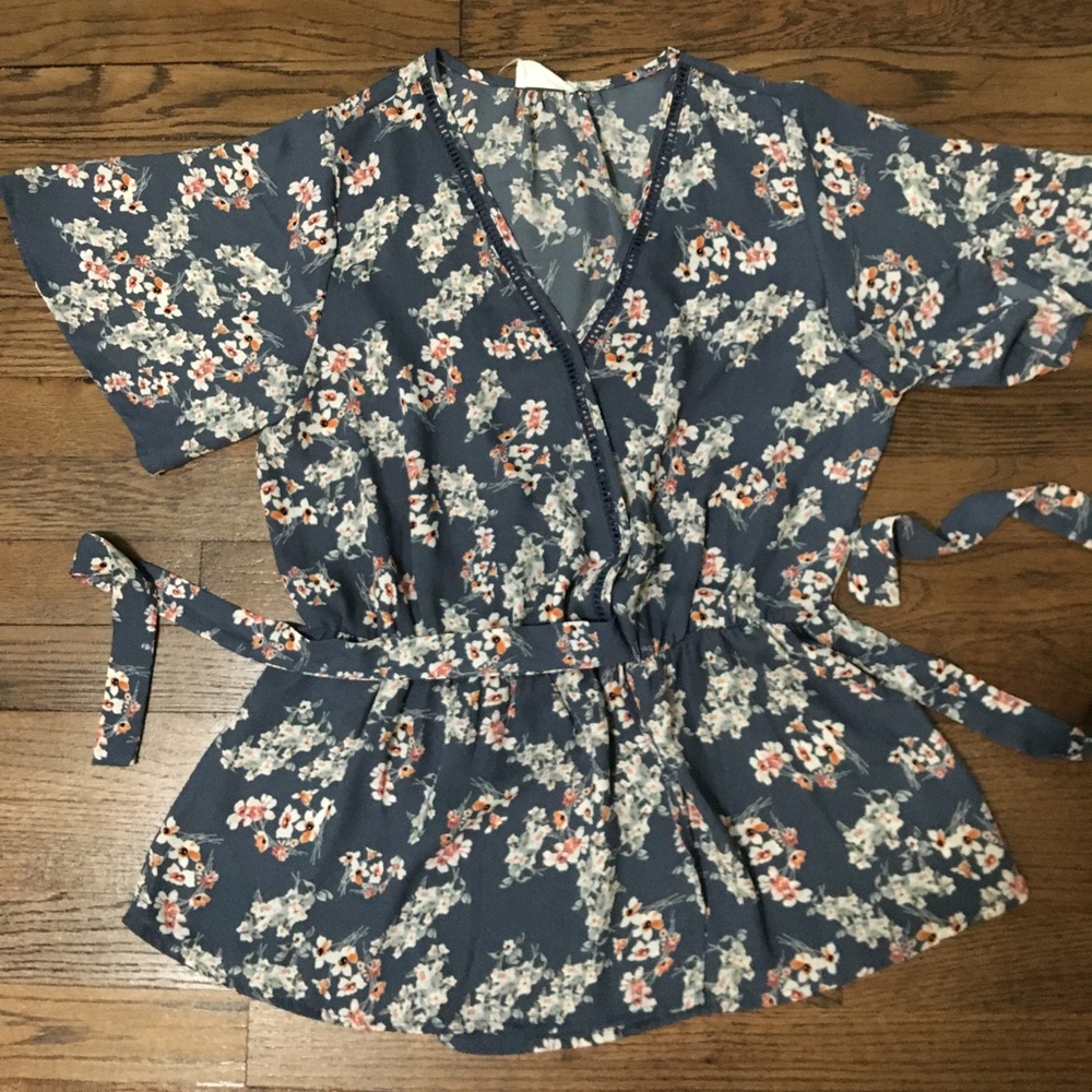 Medium Sienna Sky Floral Blouse